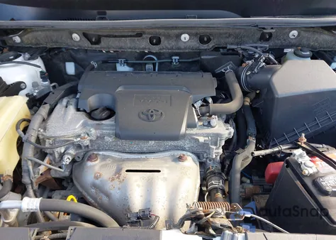 2018 Toyota Rav4 Xle из США, поврежденный, VIN JTMRFREVXJD253416